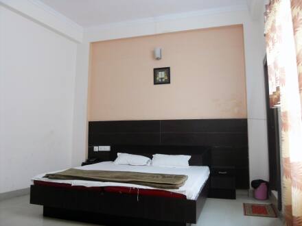 Hotel Yatrik, Raipur 4
